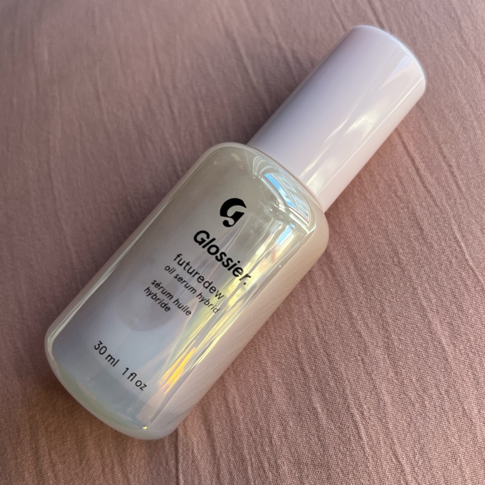 Glossier future dew serum